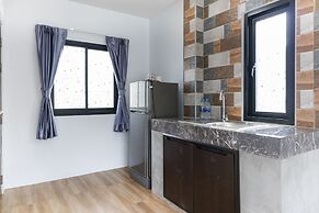 OYO 744 @Home Kamala Hills