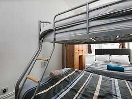 6 Bedroom Chorlton Townhouse