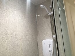 6 Bedroom Chorlton Townhouse