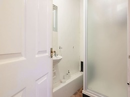 6 Bedroom Chorlton Townhouse