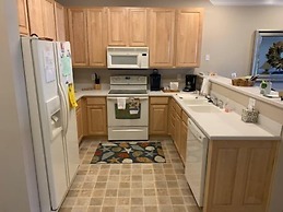 221-06 Woodlands Way