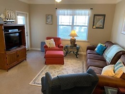 221-06 Woodlands Way