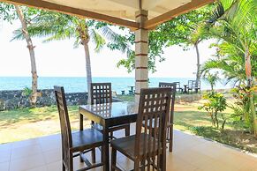 Hotel Tara Bar & Resto Air Sanih