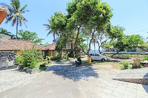 Hotel Tara Bar & Resto Air Sanih