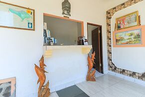 Hotel Tara Bar & Resto Air Sanih