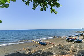 Hotel Tara Bar & Resto Air Sanih