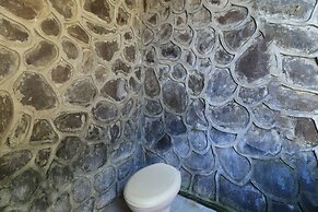 Hotel Tara Bar & Resto Air Sanih