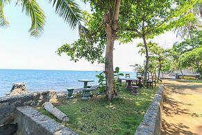 Hotel Tara Bar & Resto Air Sanih