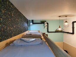 Envoy Hostel