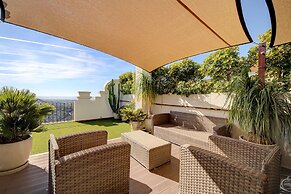 A Beautiful Modern Two Bedroom Villa