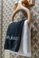 Mountain Dew - 2 Bedrooms, 2 Baths, Sleeps 4 Cabin by RedAwning