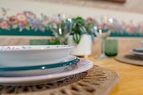 Mountain Dew - 2 Bedrooms, 2 Baths, Sleeps 4 Cabin by RedAwning