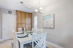 7 Doors Down 3 Bedroom Villa by RedAwning