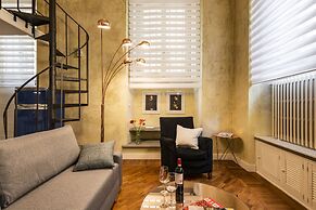 Cool Loft Deluxe by Dante House, Top Location