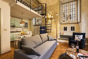 Cool Loft Deluxe by Dante House, Top Location