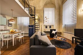 Cool Loft Deluxe by Dante House, Top Location