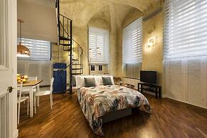 Cool Loft Deluxe by Dante House, Top Location
