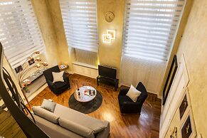 Cool Loft Deluxe by Dante House, Top Location