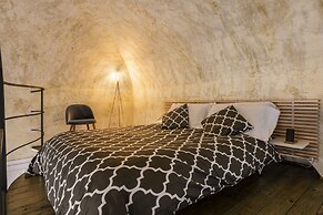 Cool Loft Deluxe by Dante House, Top Location