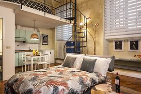 Cool Loft Deluxe by Dante House, Top Location