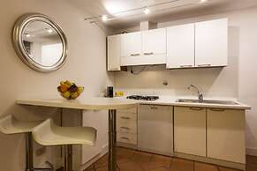 Luxury Large Loft by Dante House, Top Location