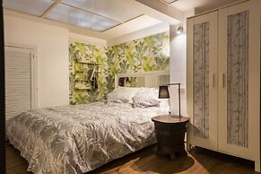 Luxury Large Loft by Dante House, Top Location