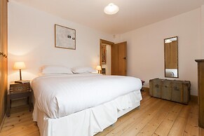 Godfrey Street II by Onefinestay