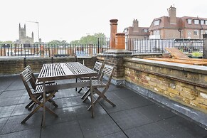 Godfrey Street II by Onefinestay