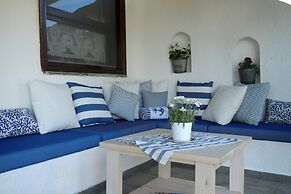 The 4 Travellers Halkidiki