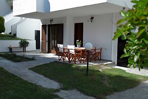 The 4 Travellers Halkidiki