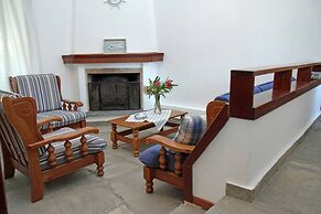 The 4 Travellers Halkidiki