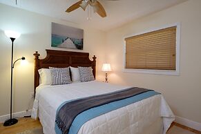 1 Step Closer 2 Bedroom Villa by RedAwning