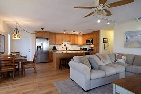 1 Step Closer 2 Bedroom Villa by RedAwning