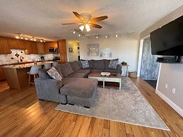 1 Step Closer 2 Bedroom Villa by RedAwning