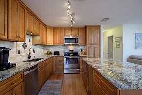 1 Step Closer 2 Bedroom Villa by RedAwning