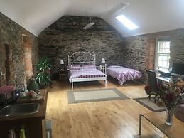 Period Coachhouse on organic farm
