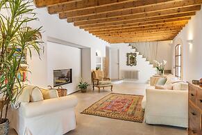 Mallorca Beautiful Villa With Pool in Puigpunyent