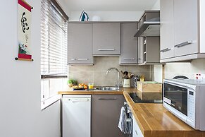 Studio Flat near Victoria Station