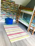 The Vagabond Bunkhouse & Pizzaria - Hostel