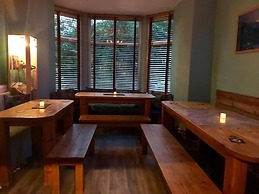 The Vagabond Bunkhouse & Pizzaria - Hostel