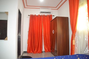 Evaville Hotel N Lounge