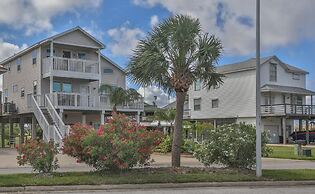 Tropical Oasis In Beautiful Galveston-tiki Island 3 Bedroom Home by Re