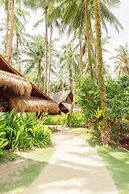 Harana Surf Resort - Hostel