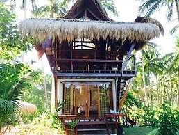 Harana Surf Resort - Hostel