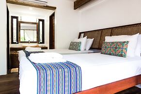 Harana Surf Resort - Hostel