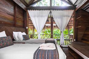 Harana Surf Resort - Hostel