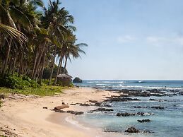 Harana Surf Resort - Hostel