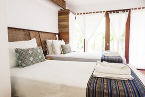 Harana Surf Resort - Hostel