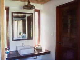 Harana Surf Resort - Hostel