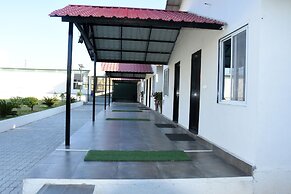 Gir Athiz Resort With Swimming Pool